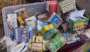 Vente clandestine de médicaments à Conakry : un réseau impénétrable qui inquiète les professionnels 2 Des médicaments à la merci de profanes