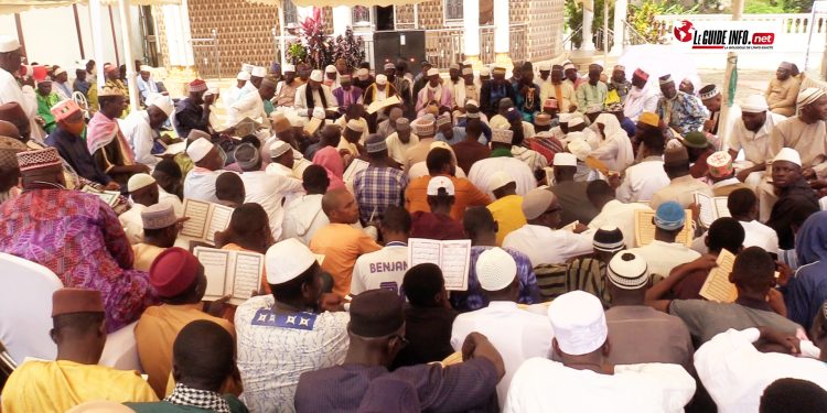 Dubréka - plus de 40 députés de la Basse-Guinée réunis pour une cérémonie de sacrifice et de bénédiction copie