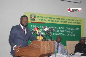 M. Benjamin Ofori, Directeur des affaires juridiques du Centre de renseignement financier (FIC).