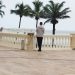 COP31 à Antalya : l’heure de vérité pour le climat, sous une présidence à deux têtes 5 Un reporter de leguideinfo.net entrain d'observer l'océan atlantique depuis un hôtel à Conakry.