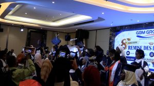 Global Business Marketing : plus de 2 000 Guinéens formés, une clé pour l’avenir 1 Des récipiendaires des attestations de fin de formation !