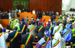 Sénégal : le Pastef rejette le budget rectificatif et ouvre un bras de fer avec le gouvernement 1 Parlement Sénégalais